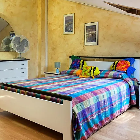 Gorgeous Apartment In Silvi Marina Lejlighed